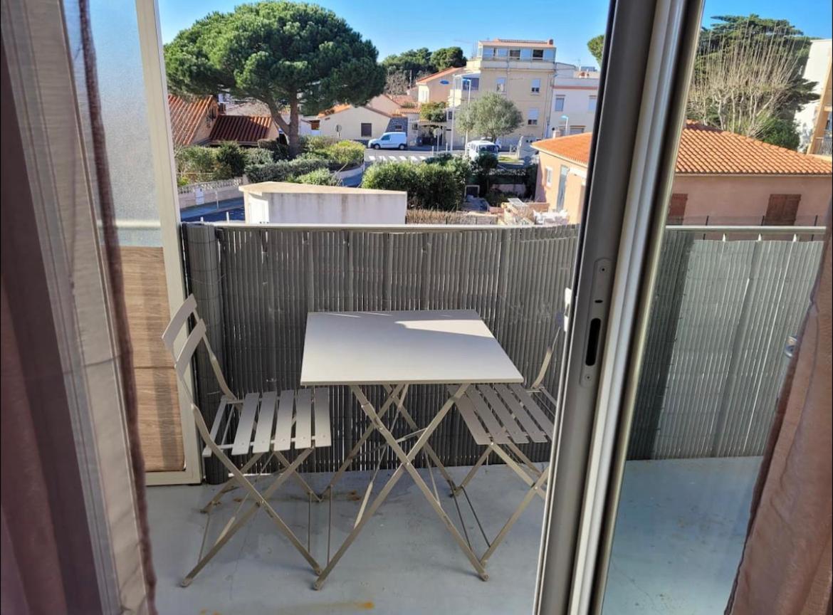A 200M De La Mer Super Logement Cocoon 卡内 外观 照片